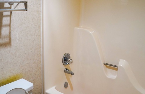 Clarksville Hotel | Sunset Inn Clarksville