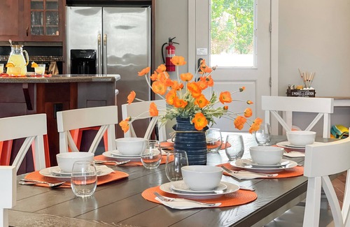 Heber House | Sunset Mountain Views | Hot Tub | Game Room | Traeger | Pets | MTB/Golf/Reunion