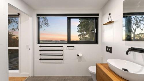 Beechworth House | Sunset On Ford