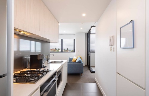 Newcastle Apartment | Sunset on the Esplanade