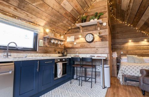 Scarborough House | Sunset Retreat