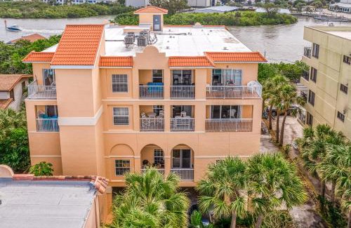 Independence Square Apartment | Sunset Sea Villa