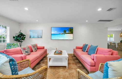 Southside House | Sunset Serenity Retreat