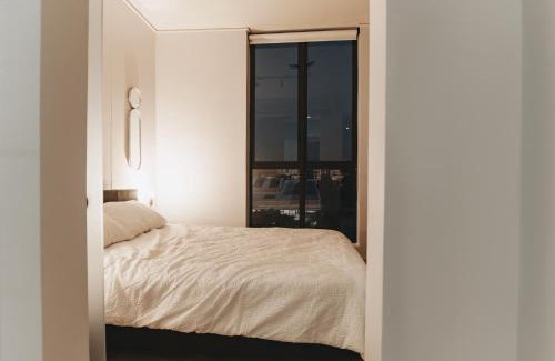 Greater Johannesburg Metropolitan Area Apartment | Sunset View Modern Apartment
