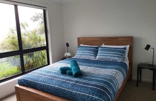 Apollo Bay Villa | Sunset View Villa