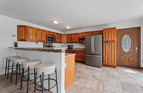 Valois House | Sunset View Waterfront Home in the heart of Seneca Lake Wine Trail with Hot Tub