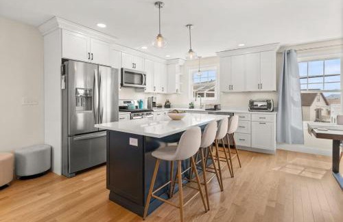 Hampton House | Sunset Views Balcony Marsh Views AC