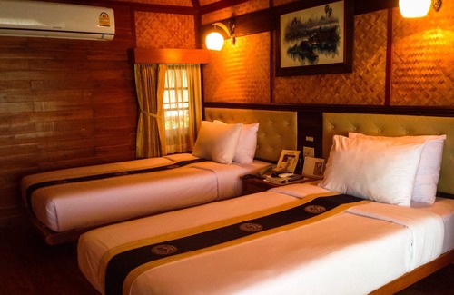 Na Chom Thian Resort | Sunset Village Beach Resort