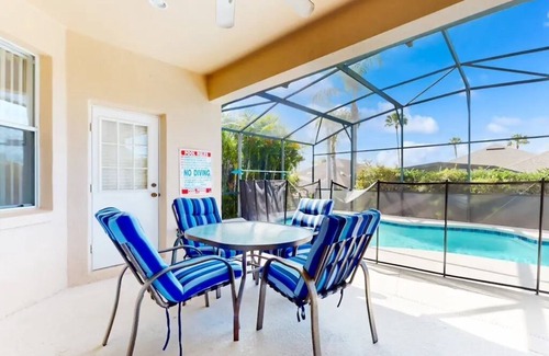 Florida Pines House | Sunshine and Sunsets villa with pool