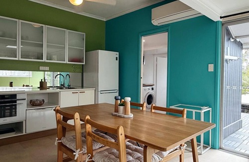 Shelly Beach Apartment | Sunshine Coastal Escape