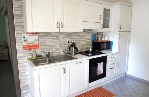 Olbia Cottage | Sunshine cottage a few steps from the sea