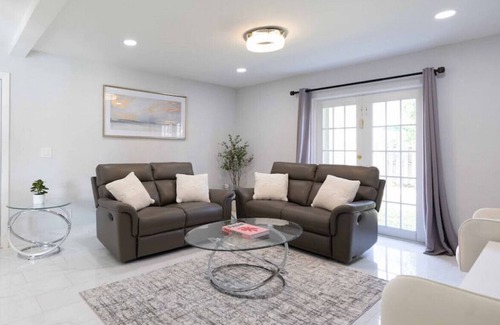 Greenacres Villa | Sunshine Retreat! New! Sparkling Blue Pool And Spa
