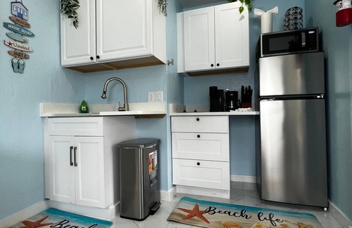 Lake Ridge Apartment | Sunshine Studio 5 min to beach