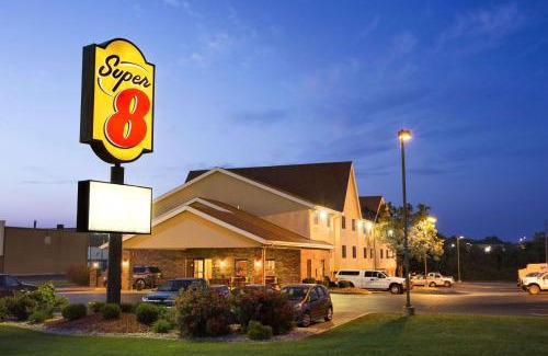 Alton Hotel | Super 8 by Wyndham Alton
