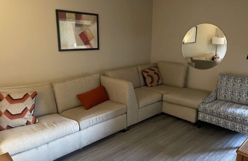 Alton Hotel | Super 8 by Wyndham Alton