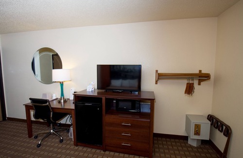 Altoona Hotel | Super 8 by Wyndham Altoona