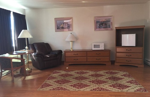 Alturas Hotel | Super 8 by Wyndham Alturas