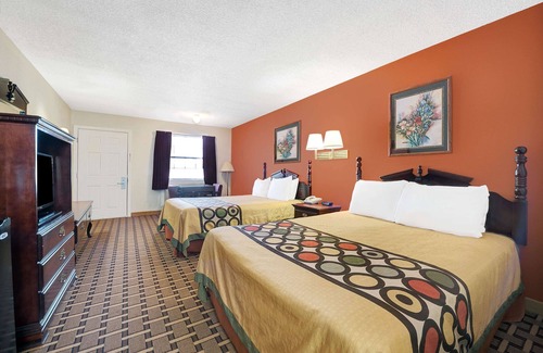 Dallas Hotel | Super 8 by Wyndham Dallas South