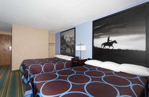 Douglas Hotel | Super 8 by Wyndham Douglas