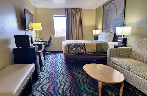 Farmington Hotel | Super 8 by Wyndham Farmington