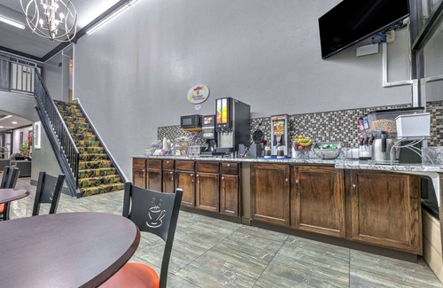 Grand Prairie Hotel | Super 8 by Wyndham Grand Prairie North