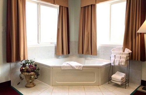 Kindersley Hotel | Super 8 by Wyndham Kindersley