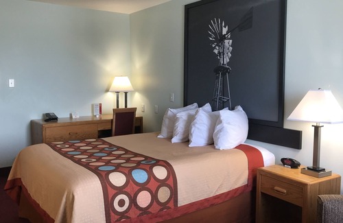 Kindersley Hotel | Super 8 by Wyndham Kindersley