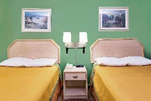 Kosciusko Hotel | Super 8 by Wyndham Kosciusko