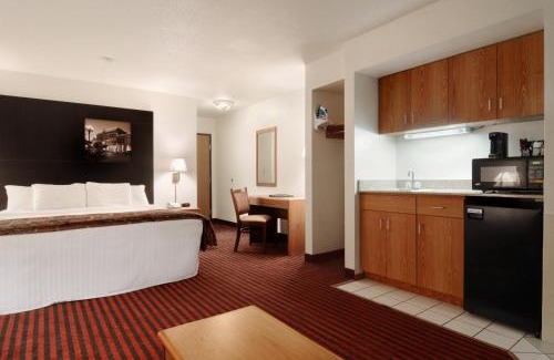 La Crosse Hotel | Super 8 by Wyndham La Crosse
