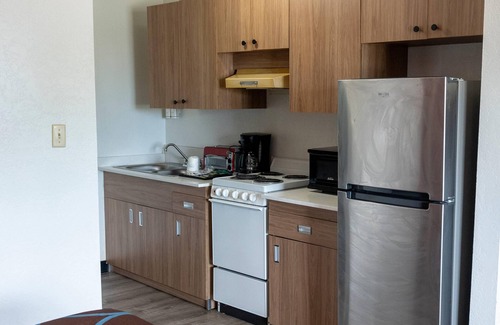 Newcastle Hotel | Super 8 by Wyndham Newcastle