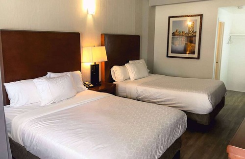 North San Jose Hotel | Super 8 by Wyndham San Jose Airport