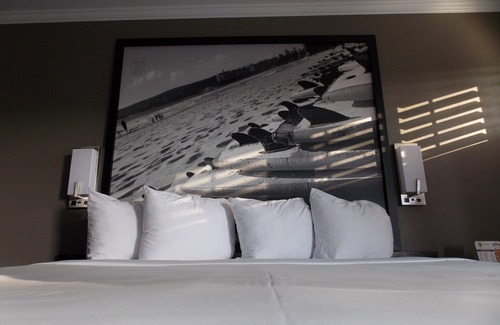 Beach Hill - Beach Flats Hotel | Super 8 by Wyndham Santa Cruz Beach