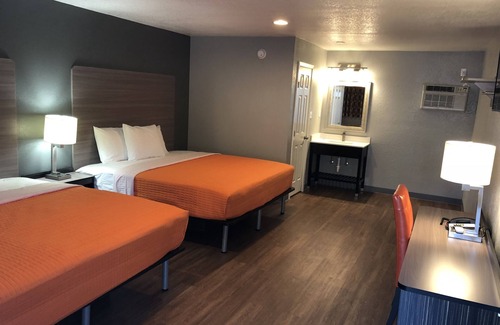 Sonora Hotel | Super 8 by Wyndham Sonora