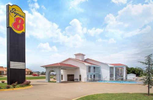 Bentonville - Fayetteville Hotel | Super 8 by Wyndham Springdale AR