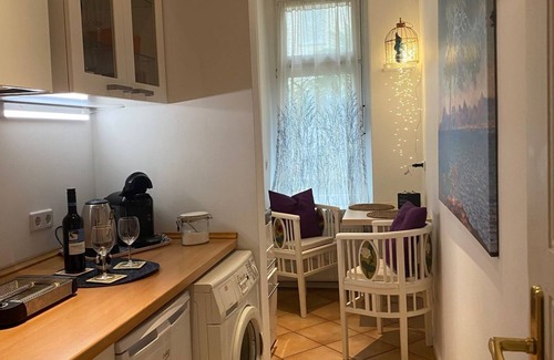 Moabit Apartment | Super * * * apartment at the main station with internet, washing machine