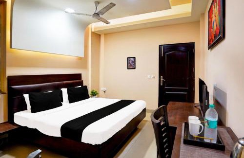 Noida Hotel | Super Collection O Ambient Inn