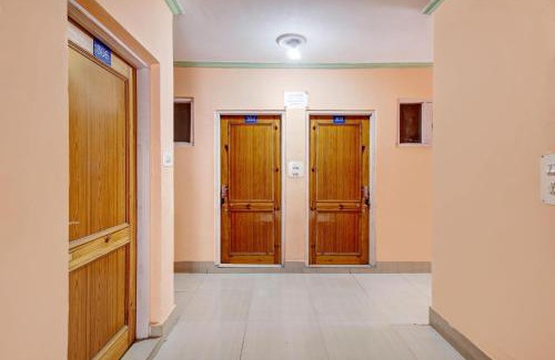 Srinagar Hotel | Super Collection O Rajbagh formerly Lavender