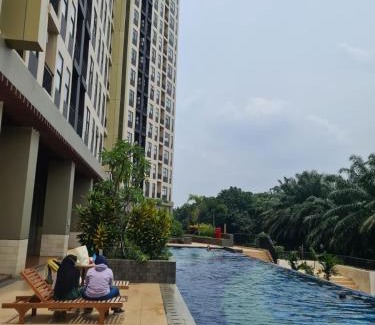 Depok Apartment | Super Comfy 2BR Apartemen Transpark Cibubur By Royal Home Indonesia