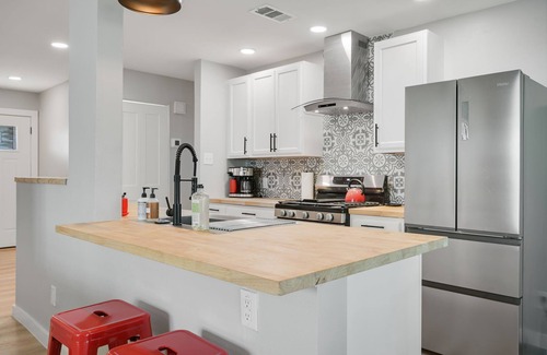 Chisholm Valley South House | Super Cute 3/2 House with Yard - Great Location