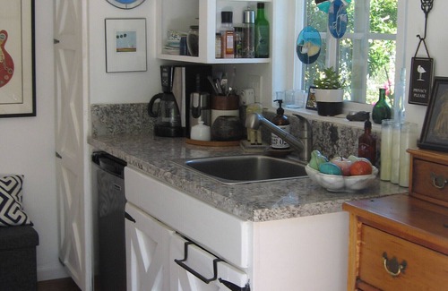 Topanga House | Super Cute Tiny House in the Canyon