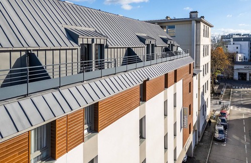 Bourg-l'Eveque Condo | Super Endroit ! Suite Climatisée + Équipée