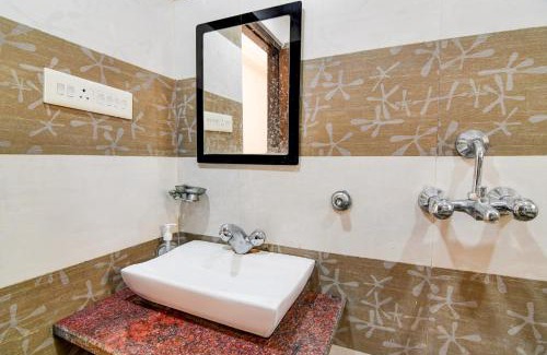 New Town Hotel | Super Hotel O New Town Near Axis Mall formerly Spandan Inn