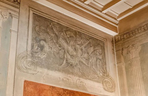 Santa Croce Apartment | Super Luxe!Florence Reborn:Hand-Painted Frescos Residence with coffered ceilings