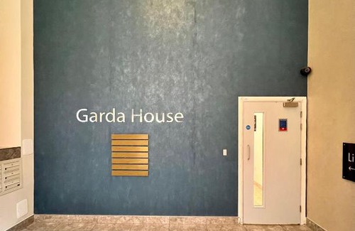 Peninsula Apartment | Super Luxury Penthouse Greenwhich