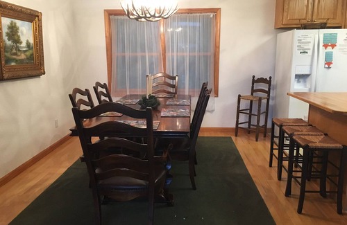 Murphy Cabin | Super pricing! FUN GETAWAY! GREAT VIEWS, & LOCATION! 4bds/3baths