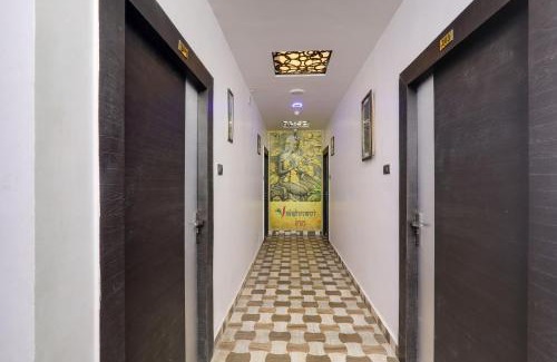 Auli Hotel | Super Townhouse Hotel Vaishnavi Inn
