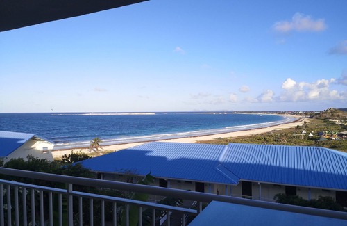 Orient Bay Apartment | Superb 2-room apartment with sea view