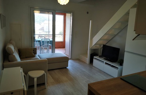 Oletta Apartment | Superb apartment, in residence with swimming pool, 5 min from st florent.