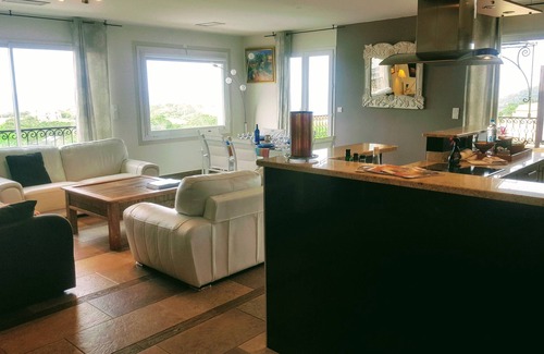 L'Ile-Rousse Apartment | SUPERB APARTMENT MAGNIFICENT VIEW OF THE ISLANDS, THE SEA, CAPE CORSICA WIFI PARKING