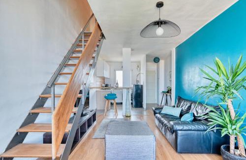 4th Arrondissement Apartment | Superb apartment panoramic view of Marseille